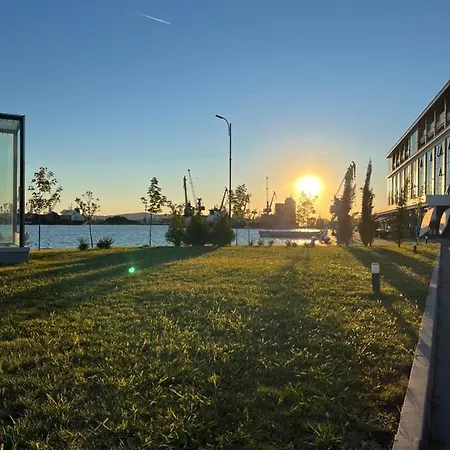 Apartamento Azzurro Premium On Bulevard Bogoridi *