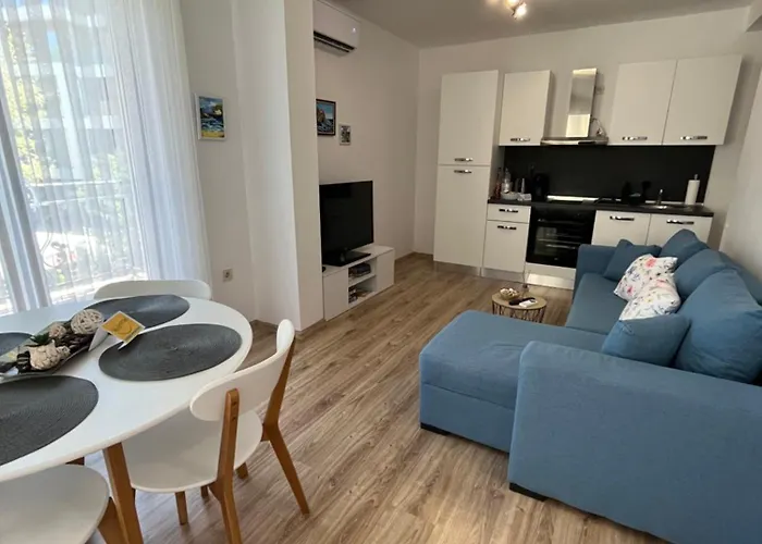 Azzurro Premium On Bulevard Bogoridi Appartement *