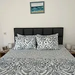 Azzurro Premium On Bulevard Bogoridi Apartment Burgas
