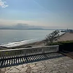 Azzurro Premium On Bulevard Bogoridi Apartament *