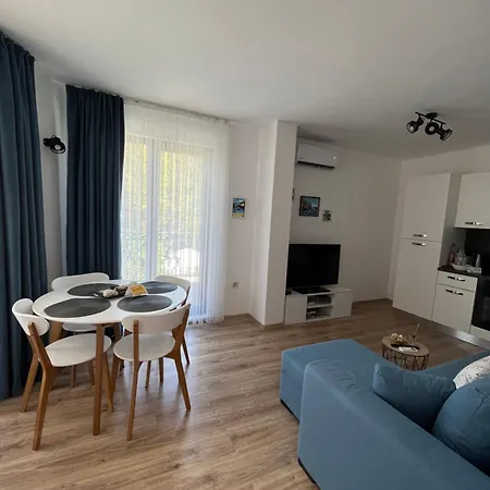 Apartment Azzurro Premium On Bulevard Bogoridi Burgas